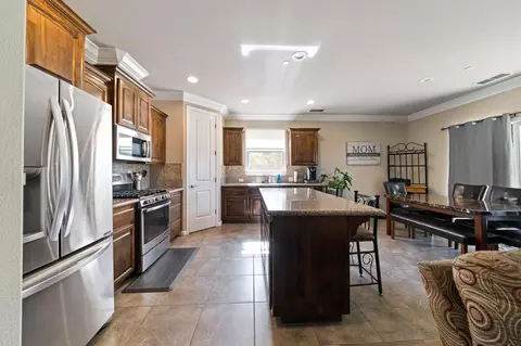 6498 Beretta Ln, Redding, CA 96001 photo 8