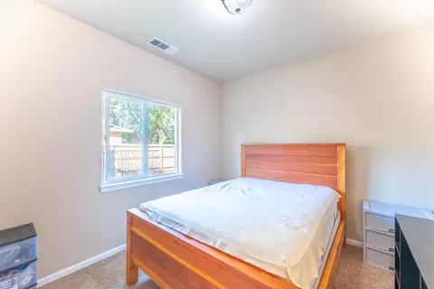 5442 Cedars Rd, Redding, CA 96001 photo 6