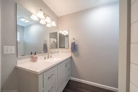 6928 Yvonne Ct, Redding, CA 96001 photo 25
