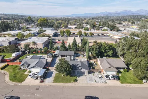 6928 Yvonne Ct, Redding, CA 96001 photo 46