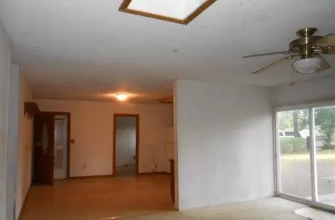 19109 Carrick Ave, Weed, CA 96094 photo 5