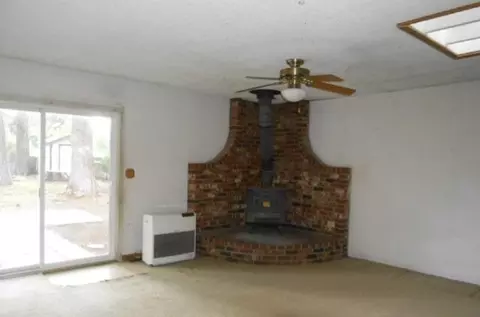 19109 Carrick Ave, Weed, CA 96094 photo 4