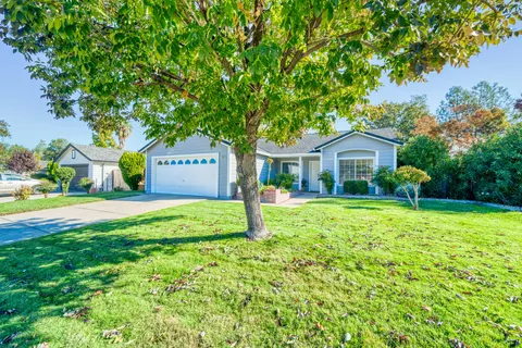 1404 Grouse Dr, Redding, CA 96003 photo 19