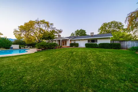 16111 Plateau Cir, Redding, CA 96001 photo 6