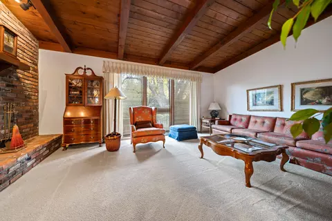 16111 Plateau Cir, Redding, CA 96001 photo 9