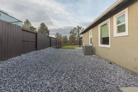 19618 Carnegie Dr, Redding, CA 96003 photo 27
