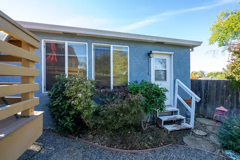 2058 Sonoma St, Redding, CA 96001 photo 27