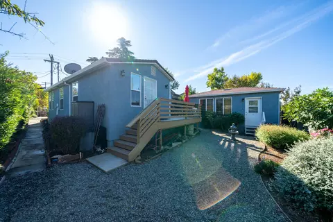 2058 Sonoma St, Redding, CA 96001 photo 24