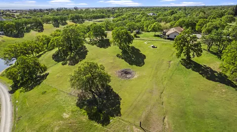 12080 Happy Trail Dr, Red Bluff, CA 96080 photo 32