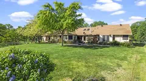 12080 Happy Trail Dr, Red Bluff, CA 96080 photo 2