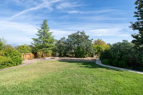 485 Teakwood Dr, Redding, CA 96003 photo 35