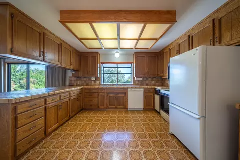 485 Teakwood Dr, Redding, CA 96003 photo 12