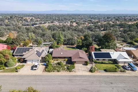 485 Teakwood Dr, Redding, CA 96003 photo 44