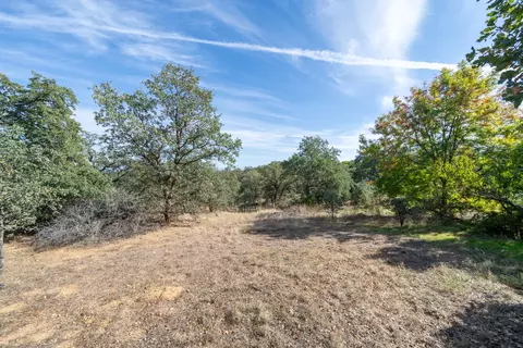 485 Teakwood Dr, Redding, CA 96003 photo 42