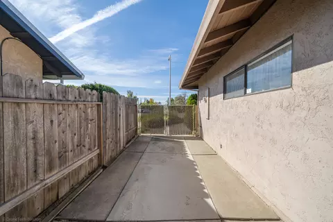 485 Teakwood Dr, Redding, CA 96003 photo 39
