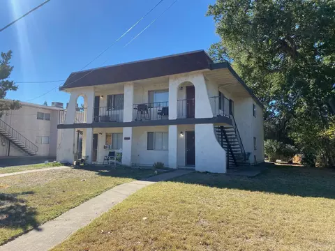 504 Sacramento Ave, Red Bluff, CA 96080 photo 2