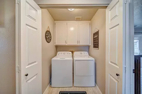 6937 Yvonne Ct, Redding, CA 96001 photo 22
