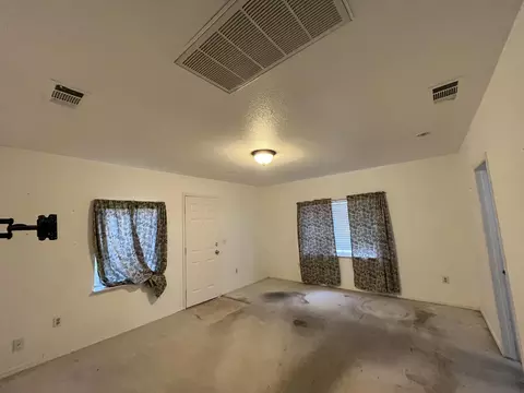 2107 Grape Ave, Redding, CA 96001 photo 4