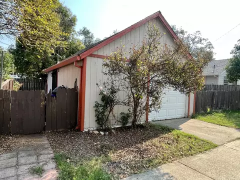 2107 Grape Ave, Redding, CA 96001 photo 15
