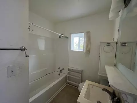 2107 Grape Ave, Redding, CA 96001 photo 10