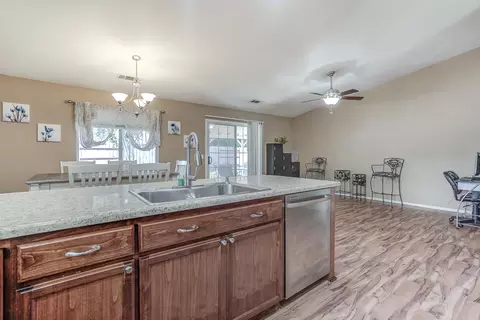 6679 Waterford Dr, Redding, CA 96001 photo 9