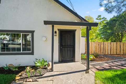 1245 Olive Ave, Redding, CA 96001 photo 2