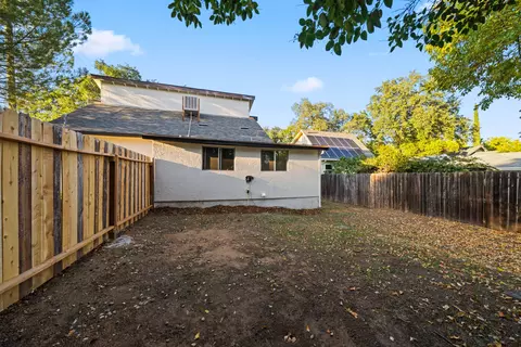 1245 Olive Ave, Redding, CA 96001 photo 24