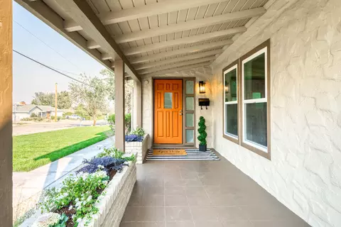 2415 Gold St, Redding, CA 96001 photo 19