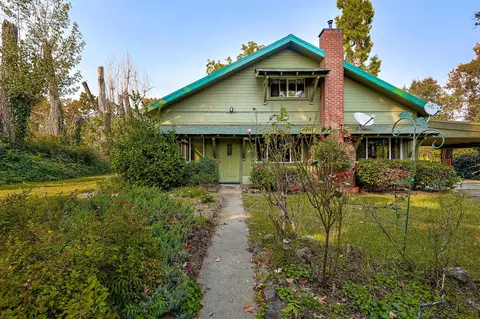 2626 N Bonnyview Rd, Redding, CA 96001 photo 4