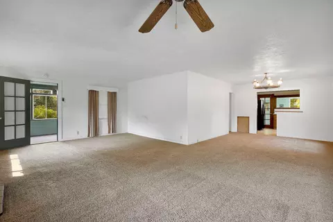 2626 N Bonnyview Rd, Redding, CA 96001 photo 9