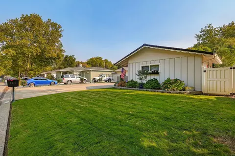 787 Coronado St, Redding, CA 96003 photo 39
