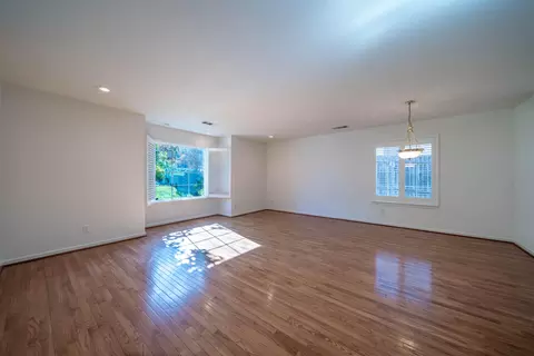 4957 Tralee Ln, Redding, CA 96001 photo 11