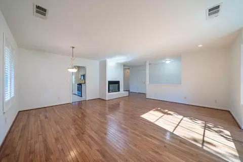 4957 Tralee Ln, Redding, CA 96001 photo 8