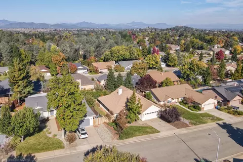 4957 Tralee Ln, Redding, CA 96001 photo 38