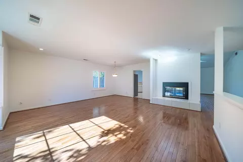 4957 Tralee Ln, Redding, CA 96001 photo 3