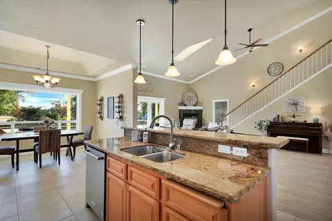 20901 Old 44 Dr, Redding, CA 96003 photo 17