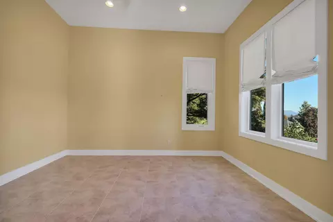 1054 Bianca Walk, Redding, CA 96001 photo 51