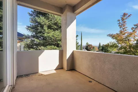 1054 Bianca Walk, Redding, CA 96001 photo 21
