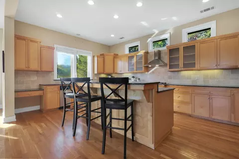 1054 Bianca Walk, Redding, CA 96001 photo 15
