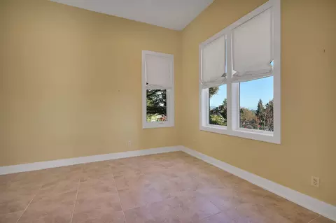 1054 Bianca Walk, Redding, CA 96001 photo 50