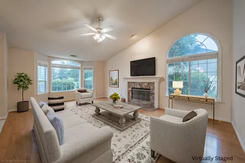 Living - 2287 Western Oak Dr, Redding, CA 96002 photo 1 of 6