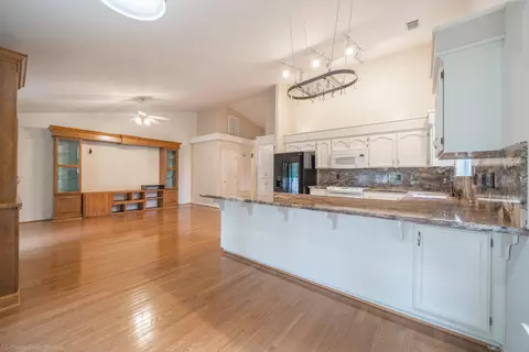 Other - 2287 Western Oak Dr, Redding, CA 96002 photo 3 of 11