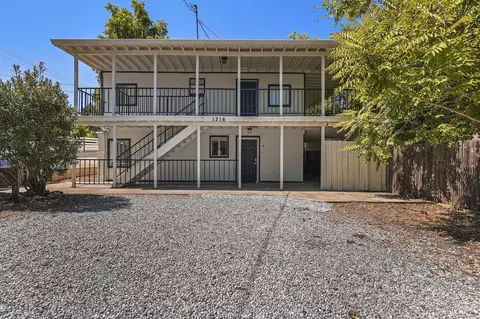 1216 Trinity St, Redding, CA 96001 photo 42