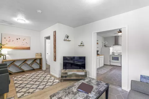 1216 Trinity St, Redding, CA 96001 photo 25