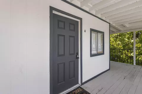 1216 Trinity St, Redding, CA 96001 photo 23
