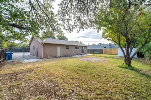 2750 Heather Ln, Redding, CA 96002 photo 26