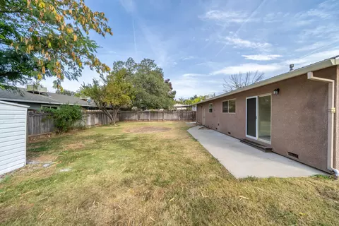 2750 Heather Ln, Redding, CA 96002 photo 23
