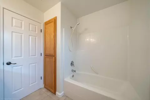 2750 Heather Ln, Redding, CA 96002 photo 17