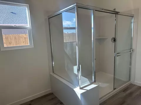 2567 Shumacher St, Redding, CA 96002 photo 12