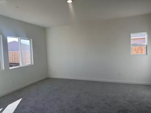 2567 Shumacher St, Redding, CA 96002 photo 10
